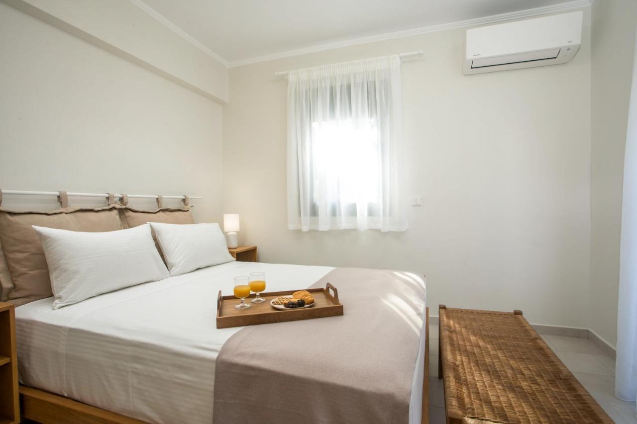 Beachfront Seashell Superior Villa